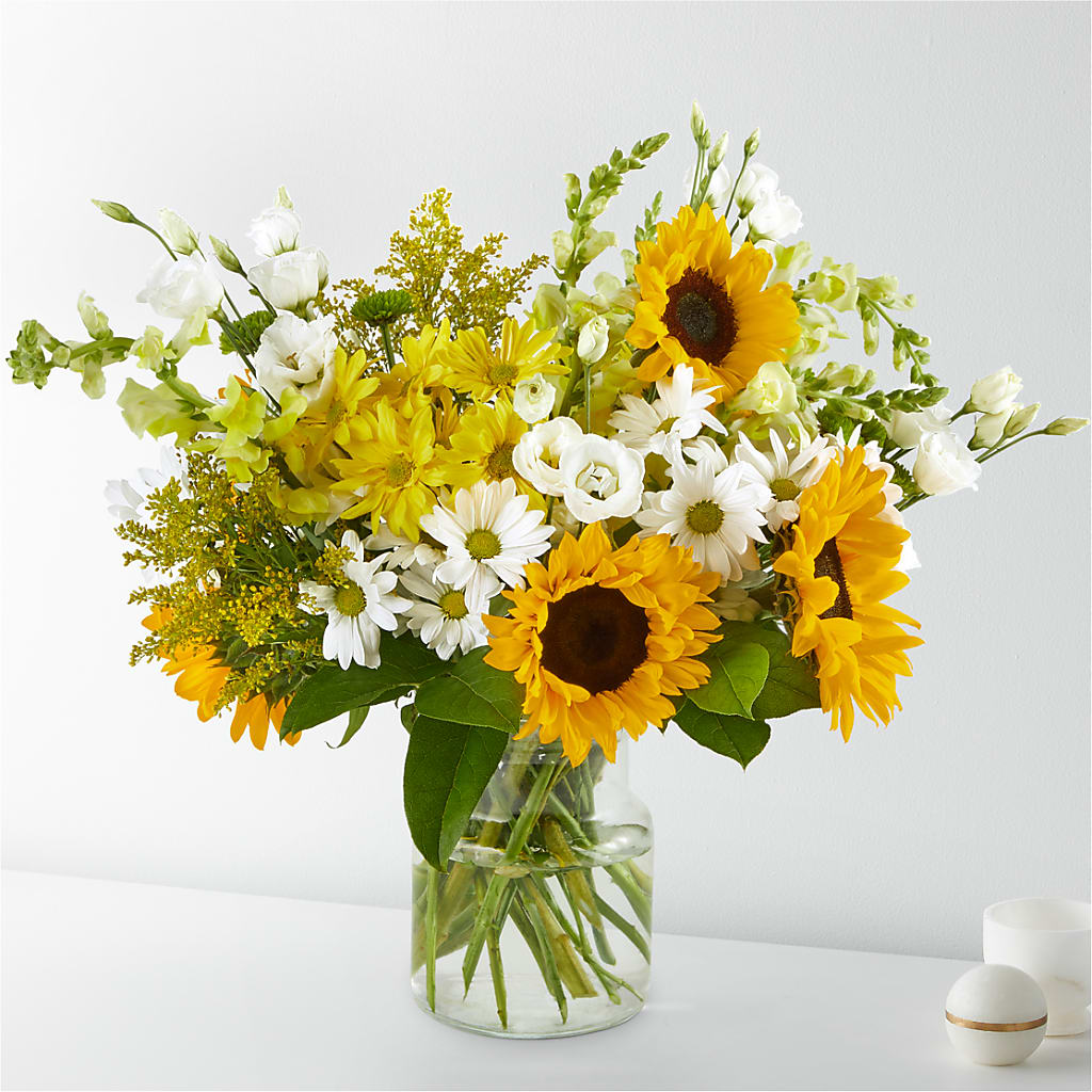 Hello Sunshine Bouquet – ELLIJAY'S HOMETOWN FLORIST INC, Ellijay GA