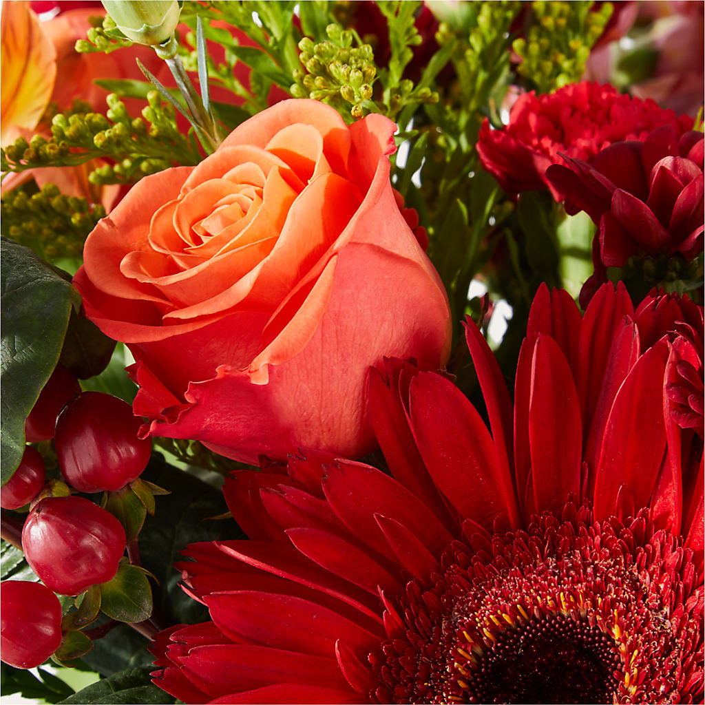 Sweater Season - A Florist Original – ELLIJAY'S HOMETOWN FLORIST INC, Ellijay GA