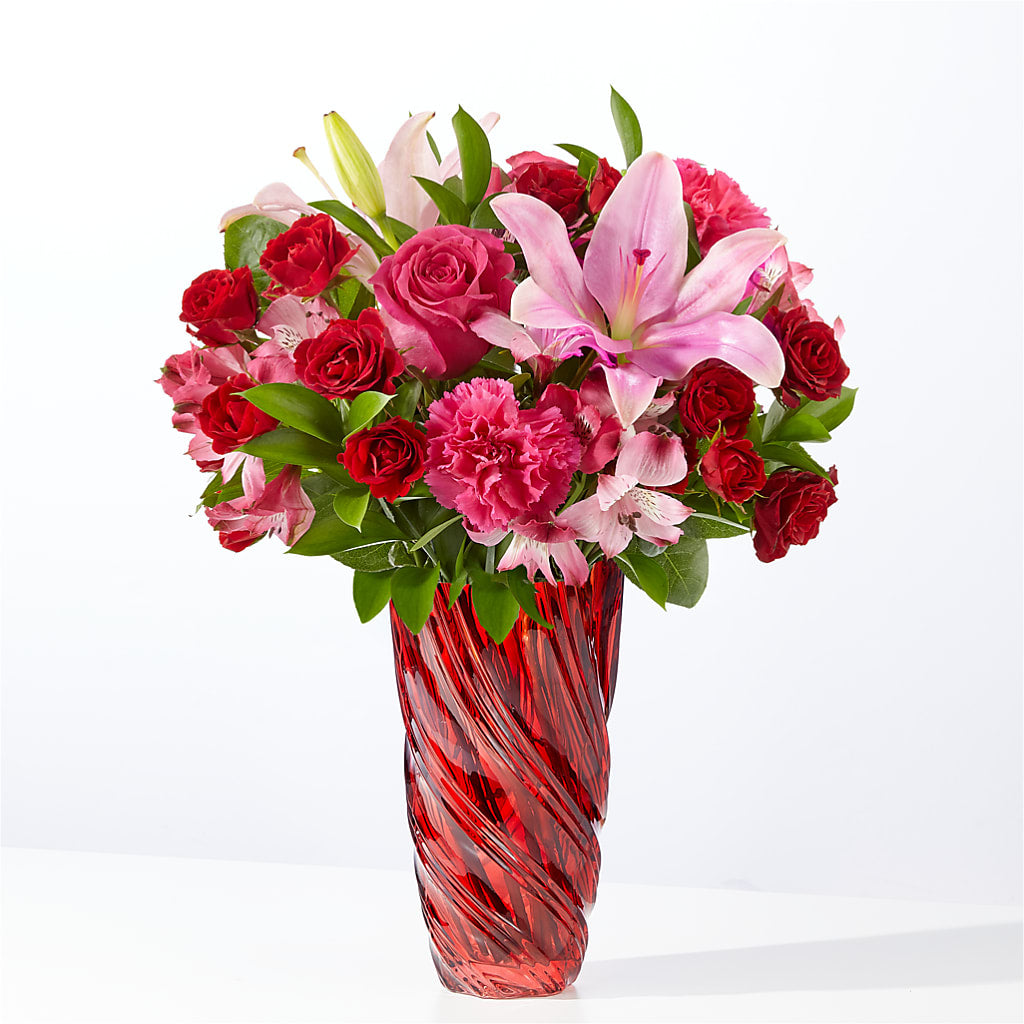 In Love Bouquet with Luxe Swirl Vase – ELLIJAY'S HOMETOWN FLORIST INC, Ellijay GA