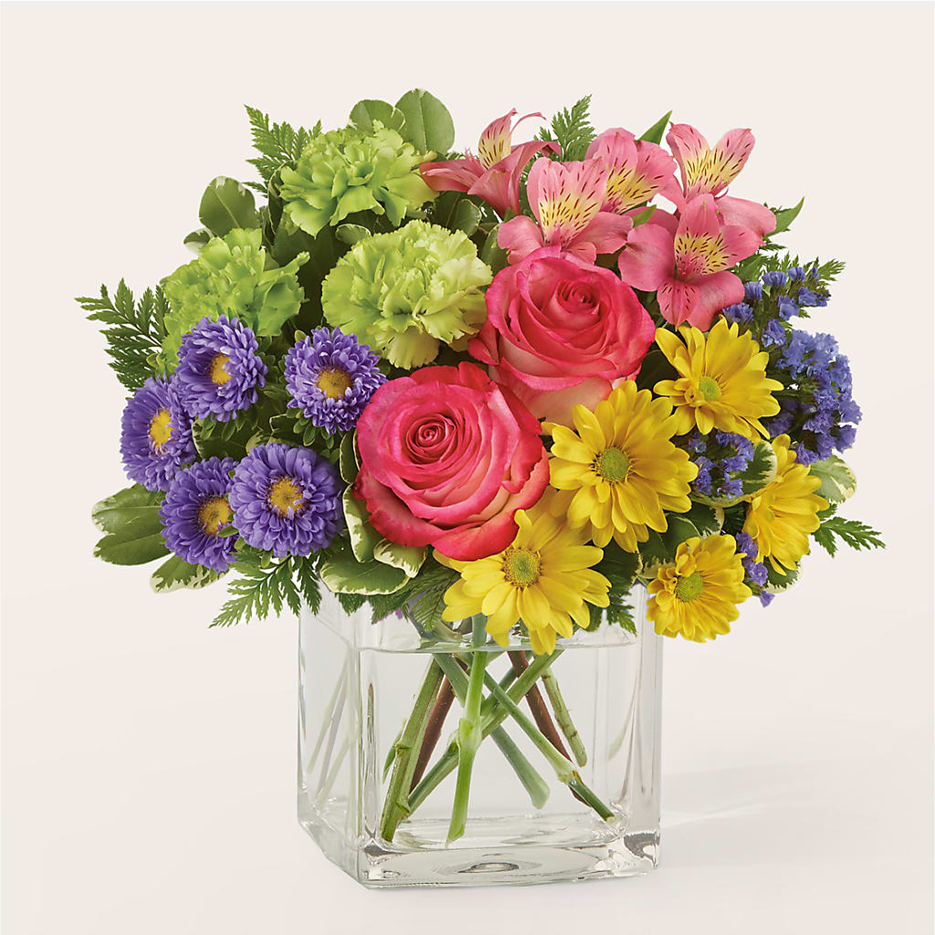 Candy Jar Bouquet – ELLIJAY'S HOMETOWN FLORIST INC, Ellijay GA