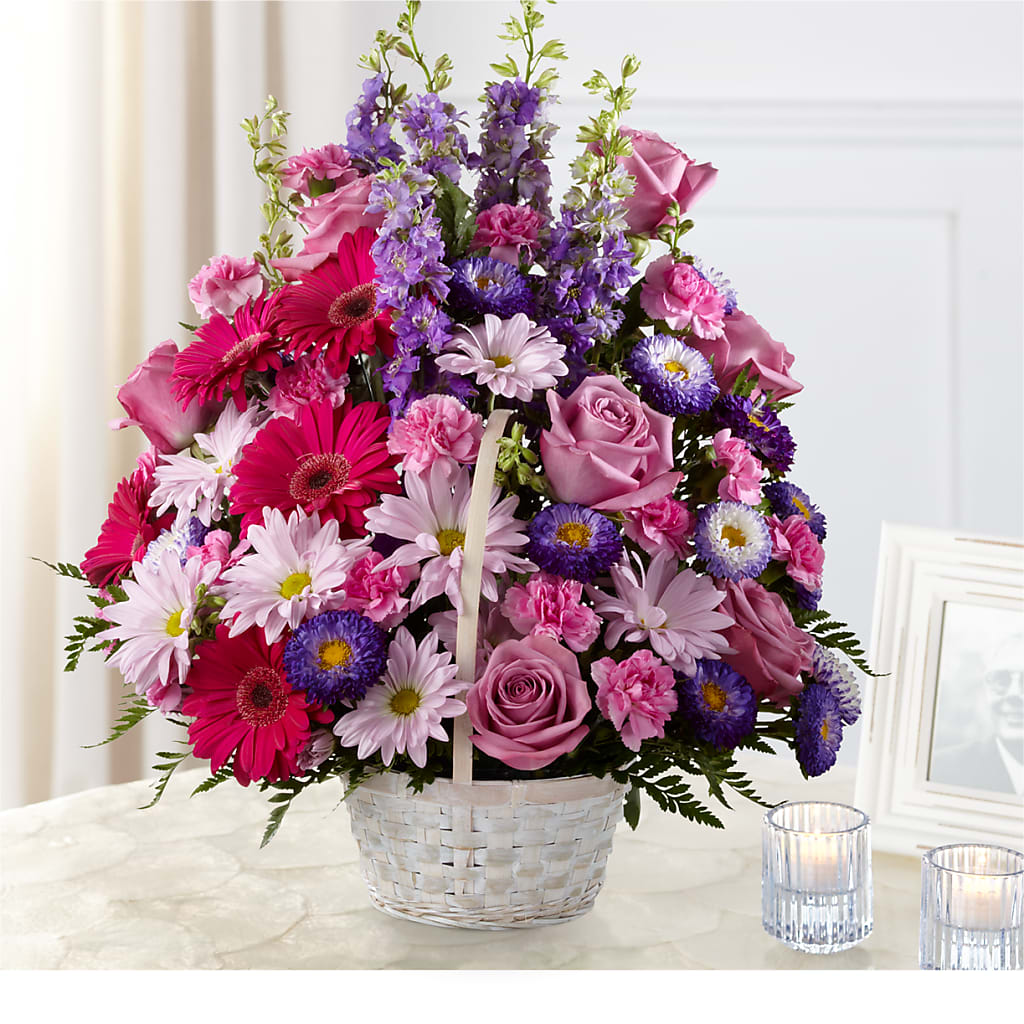 Pastel Peace Basket – ELLIJAY'S HOMETOWN FLORIST INC, Ellijay GA