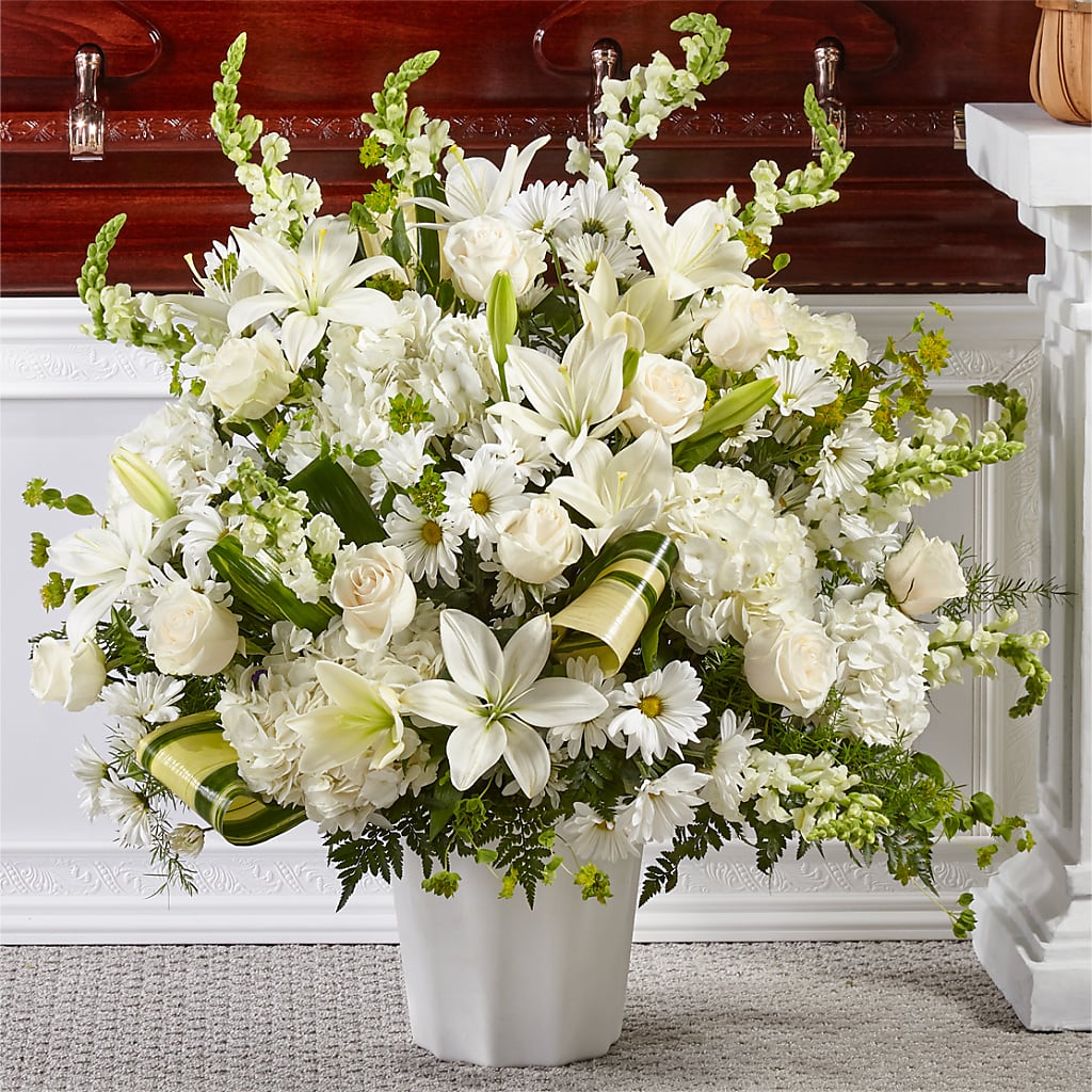 Thoughts of Tranquility Floor Basket – ELLIJAY'S HOMETOWN FLORIST INC, Ellijay GA