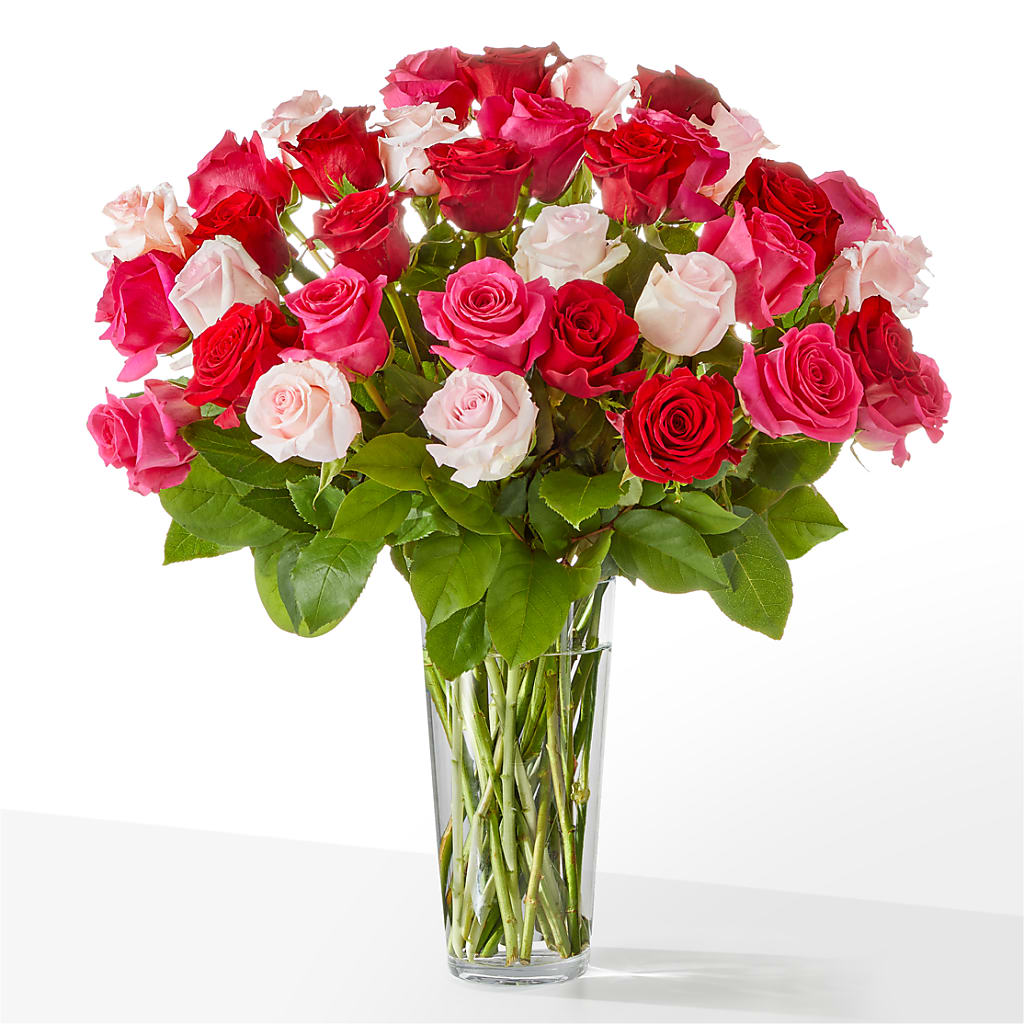 Charming Rose Bouquet – ELLIJAY'S HOMETOWN FLORIST INC, Ellijay GA