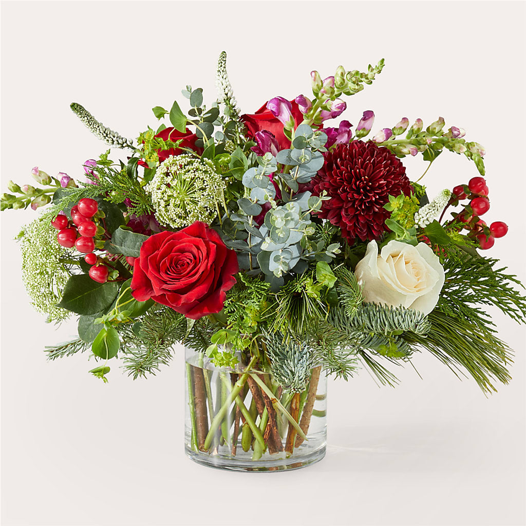 Cranberry Fizz Bouquet – ELLIJAY'S HOMETOWN FLORIST INC, Ellijay GA