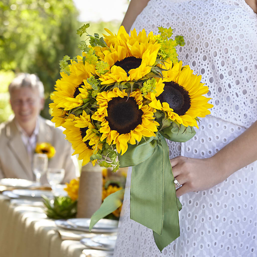 Free Spirit Bouquet – ELLIJAY'S HOMETOWN FLORIST INC, Ellijay GA