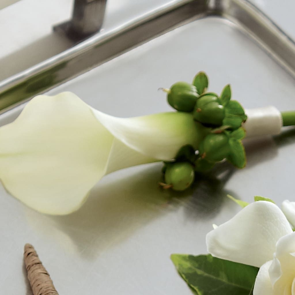 White Calla Boutonniere – ELLIJAY'S HOMETOWN FLORIST INC, Ellijay GA