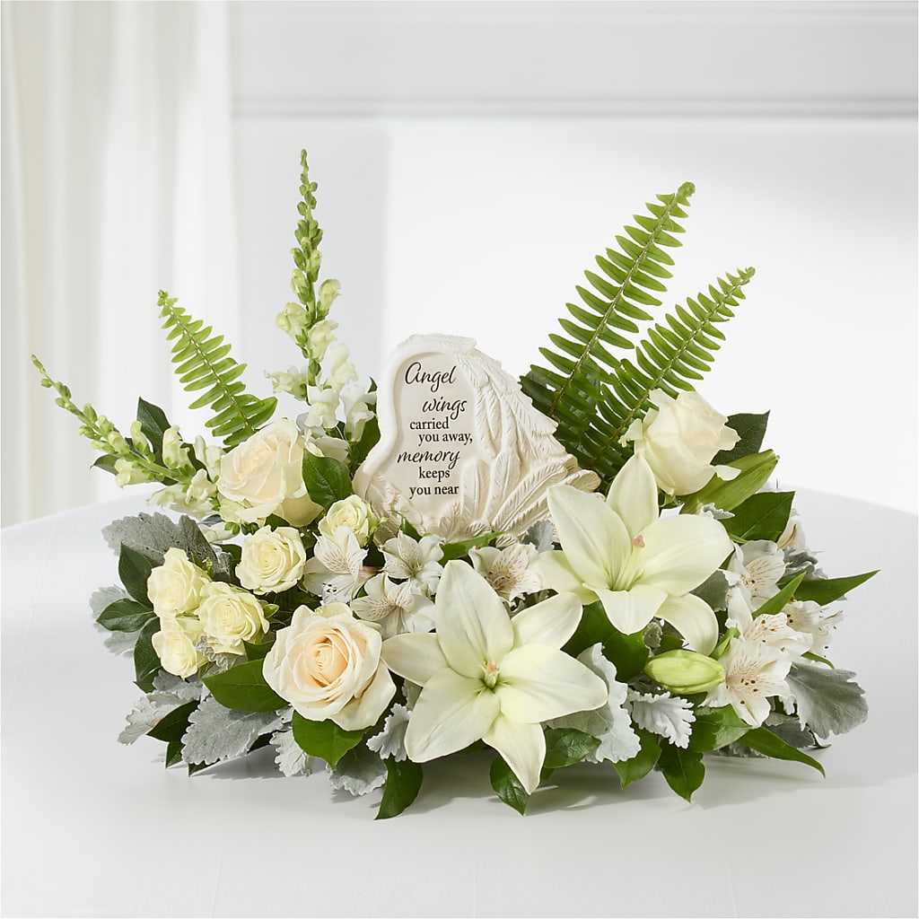 Holding You Close Arrangement – ELLIJAY'S HOMETOWN FLORIST INC, Ellijay GA