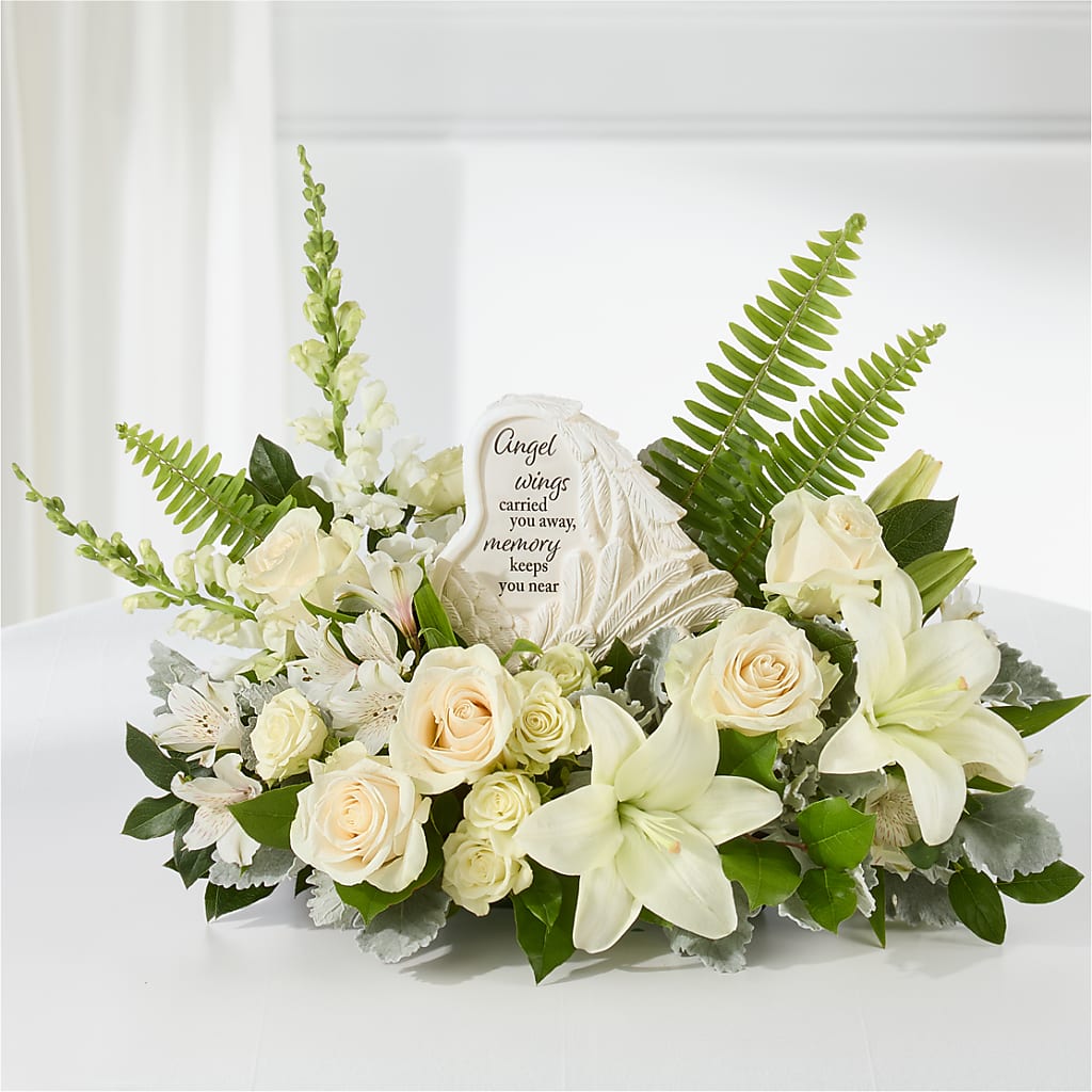 Holding You Close Arrangement – ELLIJAY'S HOMETOWN FLORIST INC, Ellijay GA