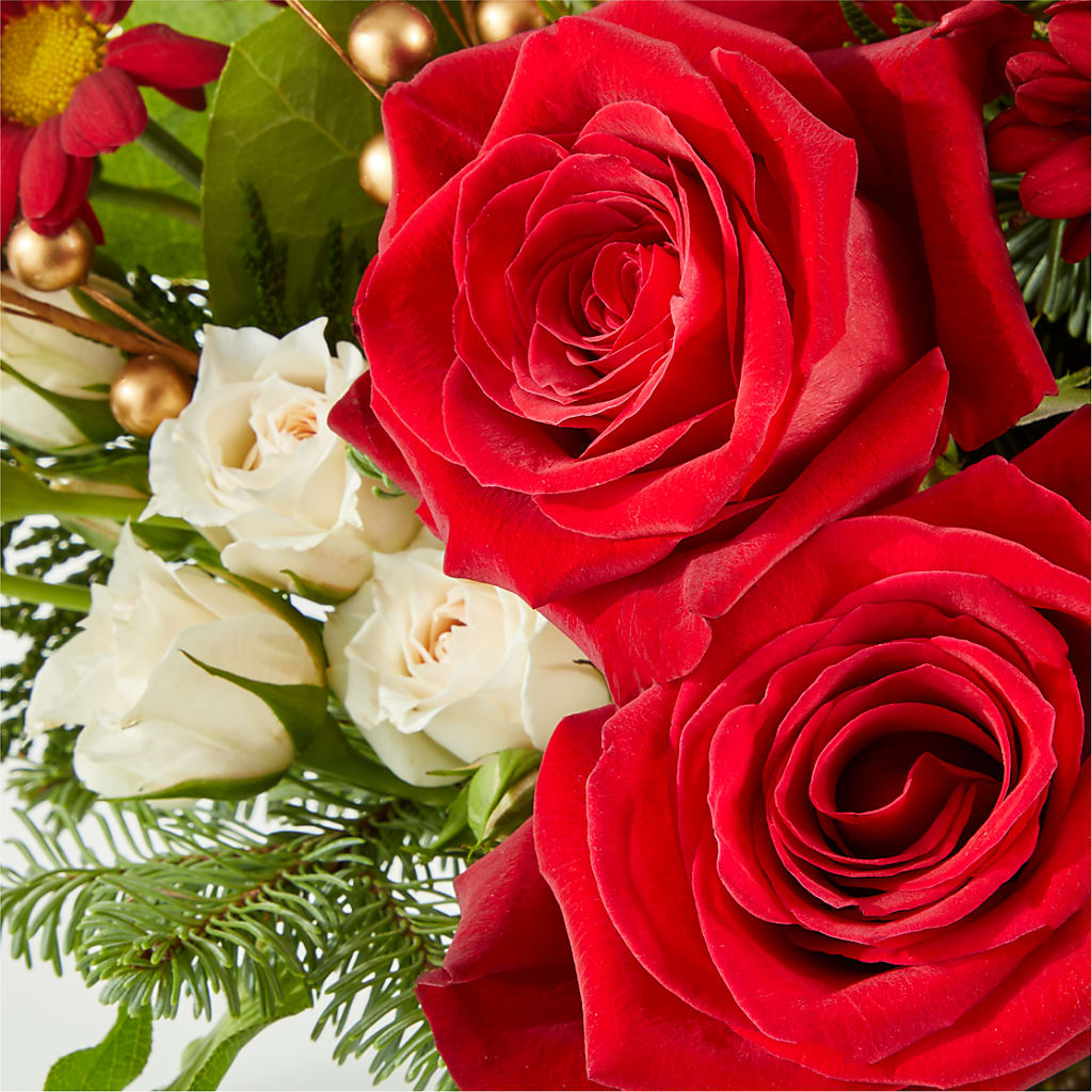 Believe Bouquet – ELLIJAY'S HOMETOWN FLORIST INC, Ellijay GA
