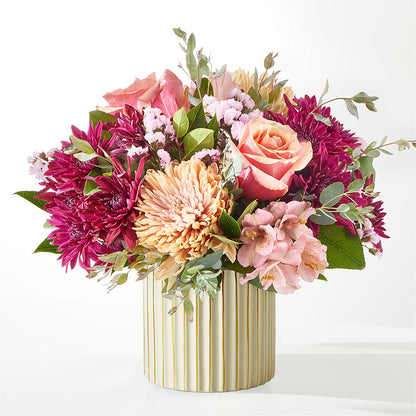 Berry Cobbler Bouquet with Ivory Vase – ELLIJAY'S HOMETOWN FLORIST INC, Ellijay GA