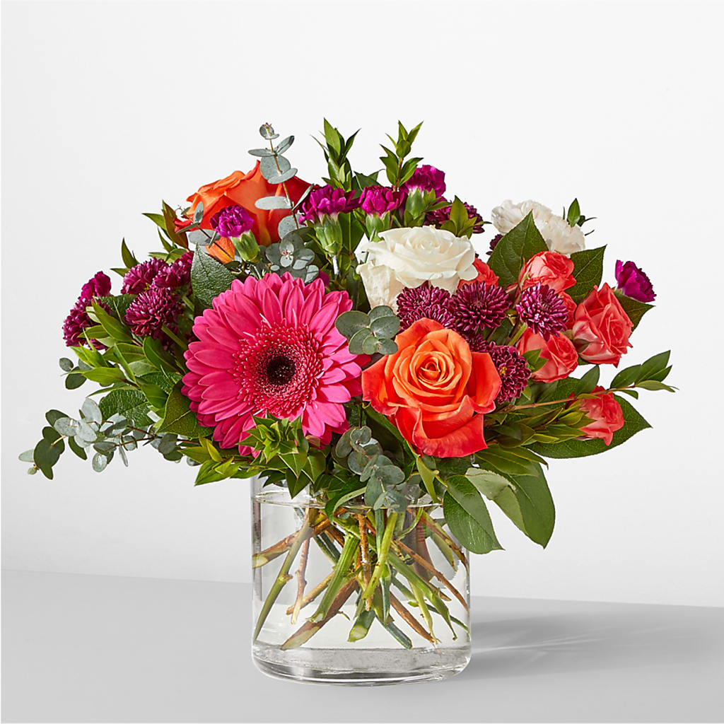 Smell the Roses Bouquet – ELLIJAY'S HOMETOWN FLORIST INC, Ellijay GA