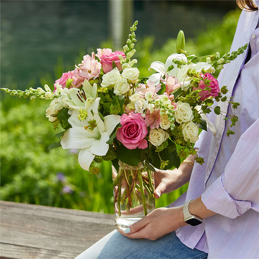 Fondly Bouquet – ELLIJAY'S HOMETOWN FLORIST INC, Ellijay GA