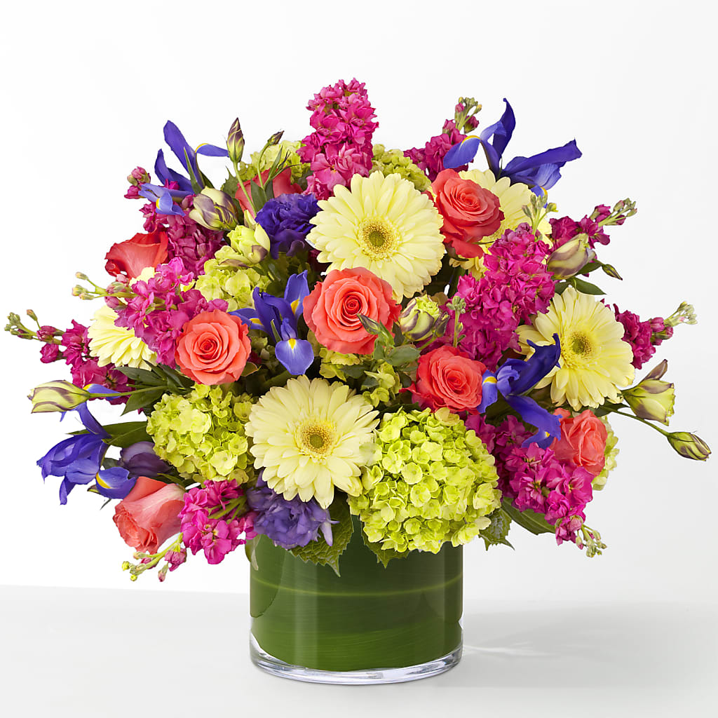 The Couture – ELLIJAY'S HOMETOWN FLORIST INC, Ellijay GA