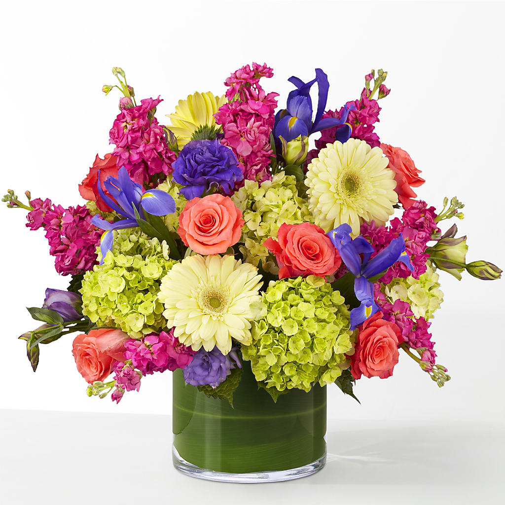 The Couture – ELLIJAY'S HOMETOWN FLORIST INC, Ellijay GA